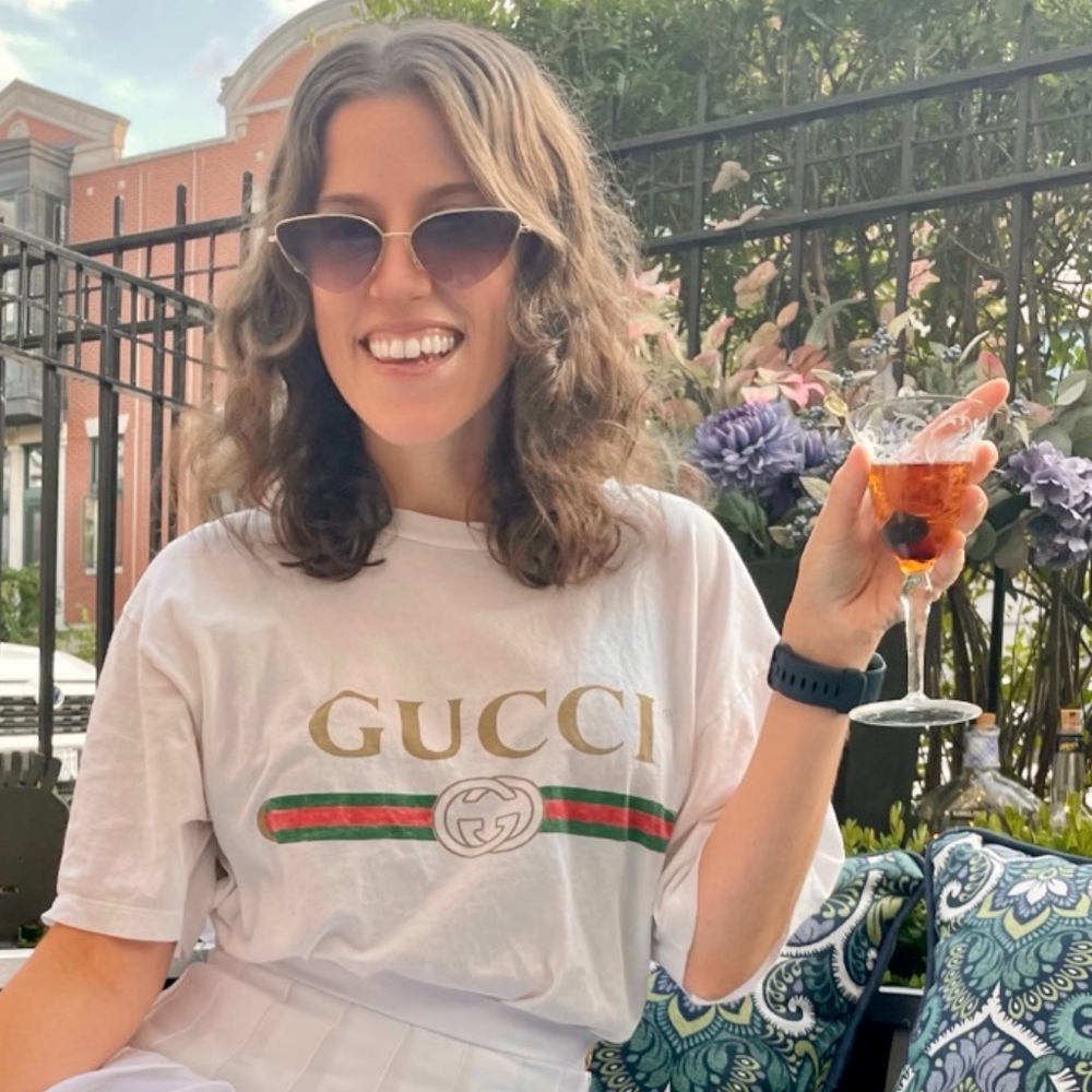 Meet your Posher, Stephanie